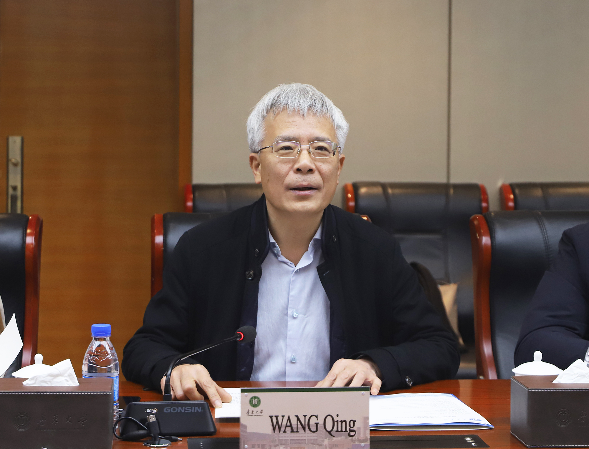 越南雒鸿大学校长林成显一行访问我校